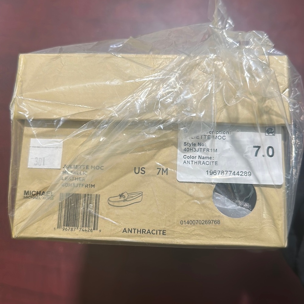 Brand new Michael Kors Juliette metallic leather loafers